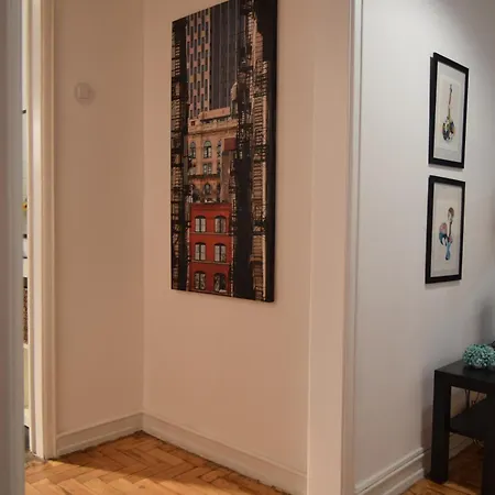 Young Homestay Lisbon